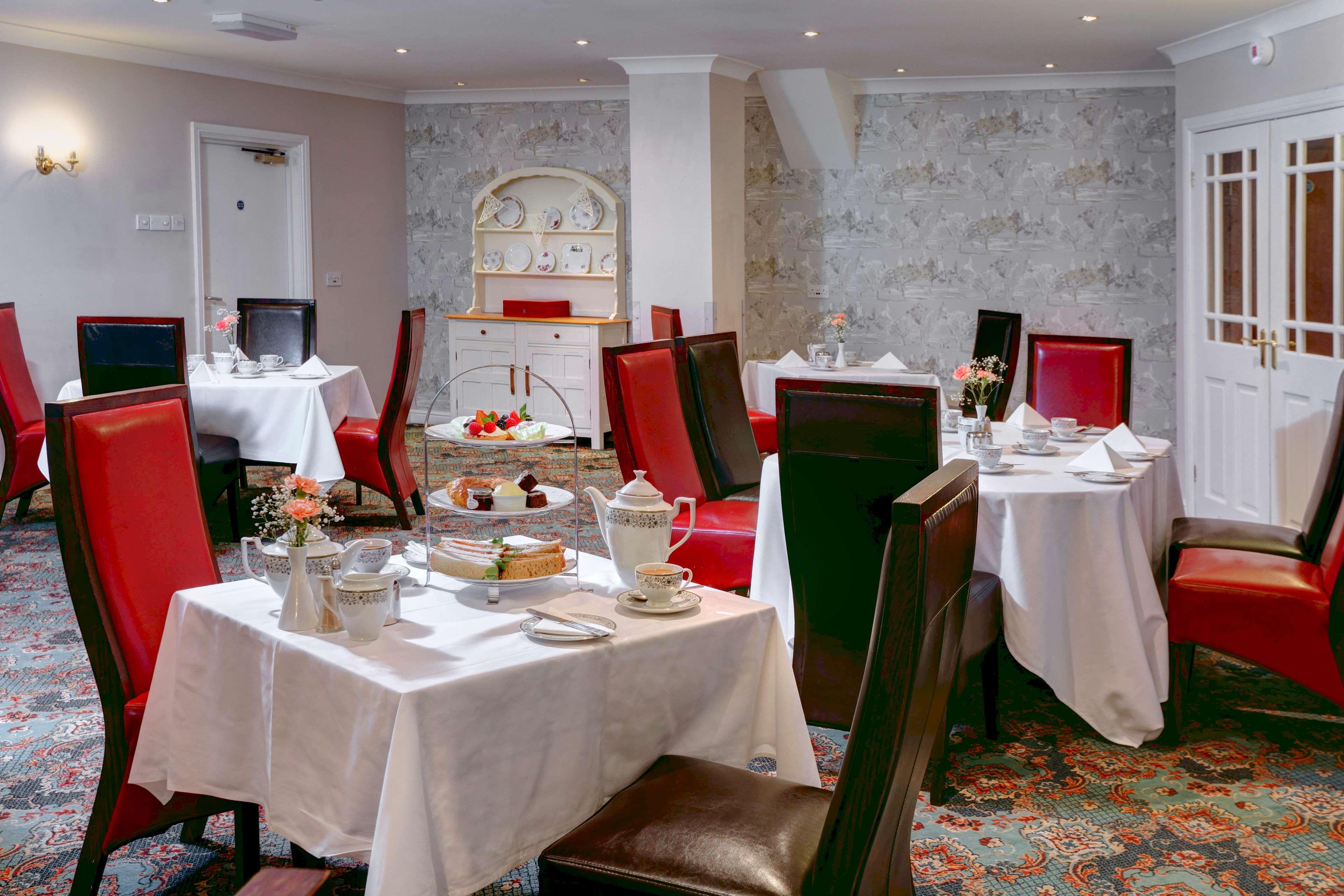 Hotel Western Premier Heronston & 3*