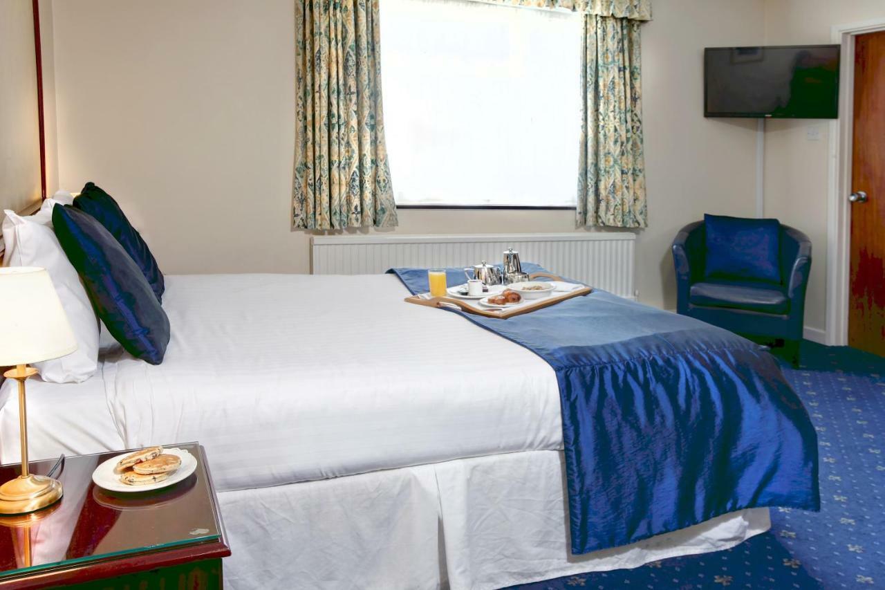 Hotel Western Premier Heronston & Bridgend (Wales)